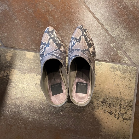 Dolce Vita booties - Picture 3 of 5